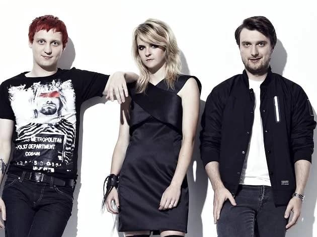 THE SUBWAYS