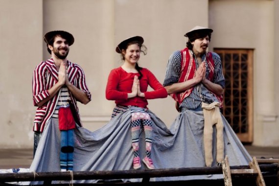 Vtipnosti pro fajnšmekry v divadelním stanu: Králíček, Spektákl a Underground Comedy