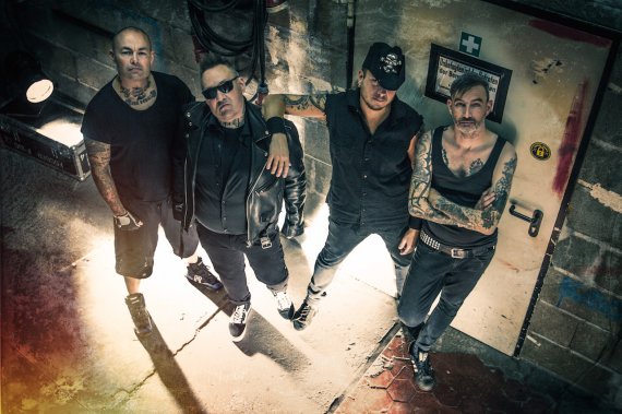 The Bones, Teenage Bottlerocket a The Generators ve Futuru